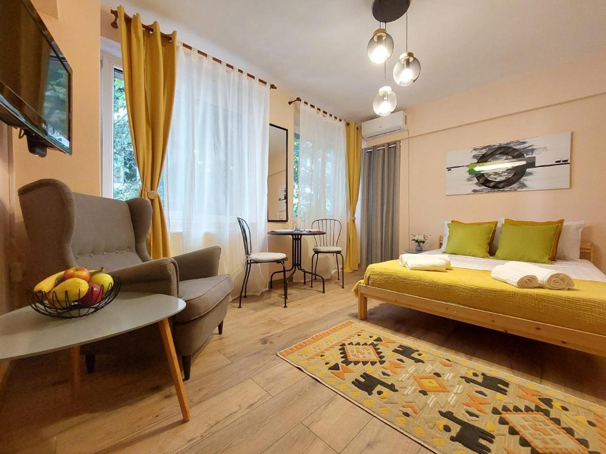 Laroka House Cosy Studio Universitate Бухарест Экстерьер фото
