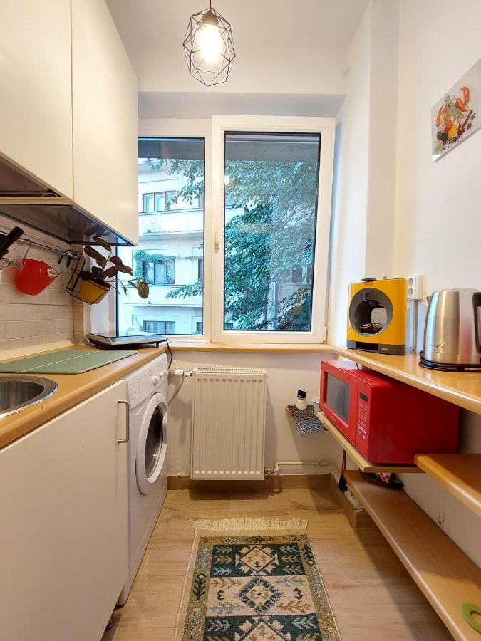 Laroka House Cosy Studio Universitate Бухарест Экстерьер фото